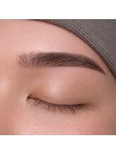 ロム(ROMM)/眉毛