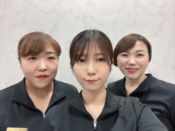エアリアル 南行橋店/20代から50代のスタッフが在籍
