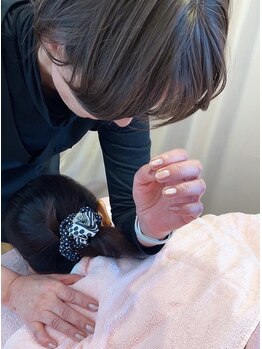 ゆう/肩甲骨が羽ばたく