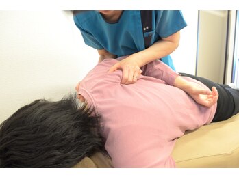MINATOカイロプラクティック 西船橋駅前整体院/首・肩コリ改善