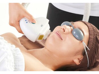 エクル(ECRU)/光フェイシャル