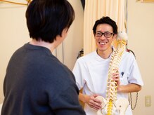 石山整骨院の雰囲気（【カウンセリング】痛みや不調の原因を丁寧に確認していきます。）