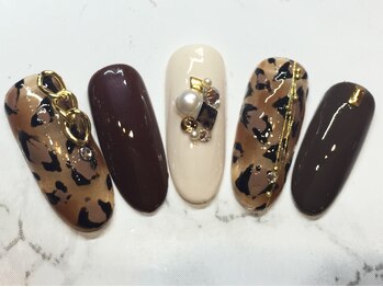 ラリュールネイル(L'Allure nail)/秋アニマルネイル¥8200