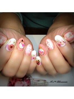 ネイルサロンアンドスクールエムズブロッサム(Nailsalon & school M's Blossom)/ジェルアートやり放題コース