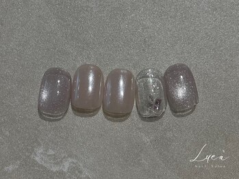 リュア(Luea)/シンプルデザイン