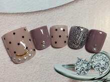 ネイルサロン リリオ(Nail Salon Ririo)/ドットフットネイル