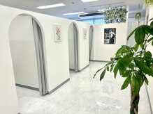 ロレインブロウ 春日部店/店内