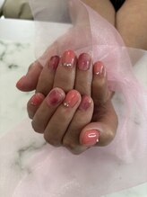 レイネ(Reine)/ピンクのニュアンスネイル