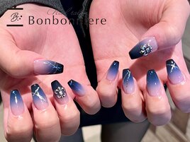推し概念グラデネイル