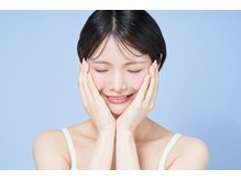 冬の乾燥は毛穴詰まりの原因に！！滑らかで毛穴レスなお肌へ☆