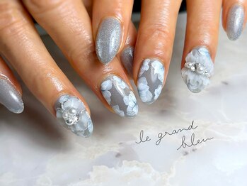 綺麗めフラワーデザイン