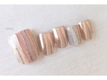 スリー 自由が丘(THREE)/マグストライプ