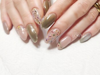 ローバ(LOBA)/押し花ネイル♪