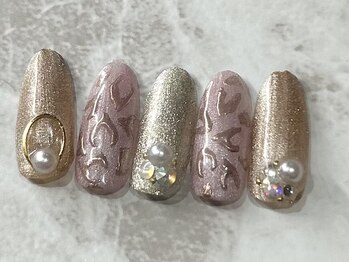 シャルム(Charme)/上品&華やかハンド定額9000円