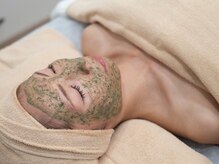 リノン(LINON)の雰囲気（肌が変わる実感を、心地よいハーブピーリングで［毛穴・ニキビ］）