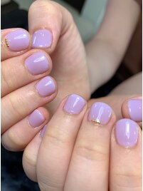 ショートパープルネイル