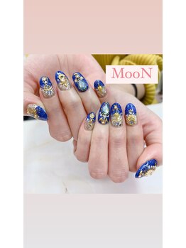 ムーン(MooN)/