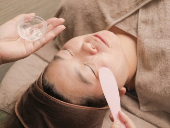 スリールドマジック(sourire de magic)/６．ジェルを塗布