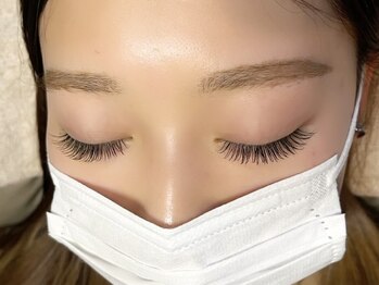 ピピ(pipi)の写真/【お客様に寄り添い、丁寧なカウンセリングを重視するサロンです。】目の形,ご希望に合わせデザイニング♪