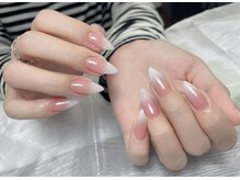 メオネイル(MEO NAIL)/ホワイトグラデーションネイル