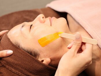 美麗(MIREI)の写真/【美肌の土台作り*ツヤ肌WAX】化粧水等の浸透&化粧ノリが全然違う!ぷるんとしたツヤ感と透明感溢れる肌に♪