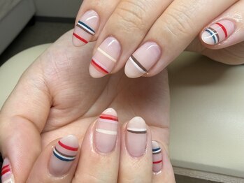 「シンプル抜け感」