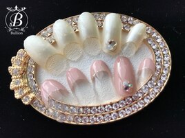 シンプルキャンペーンネイル