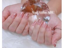 ミュウ(MIU)/グラデーションネイル