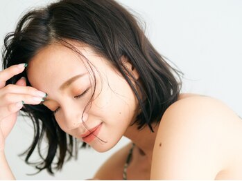 エイミー(Amy)の写真/【眉のコンプレックス解消！】丁寧な描き方レクチャーで明日からも美眉を再現出来る！朝のメイク時短に◎