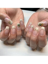 砂ジェルでフレンチ♪