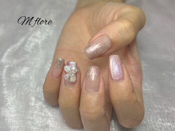 エムフローレ(M flore)/フラワーネイル