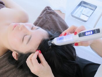 リリーボーテ 下北沢(LILY beaute)の写真/癒しの頭皮ケアで満足感◎【身体を労わりながら育毛促進できる上清液使用】臭いや髪の悩みも改善☆