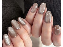 ブラウンマグネットネイル