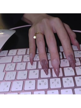 ルーミー アンド コー(Roomy&co.)/クロムネイル