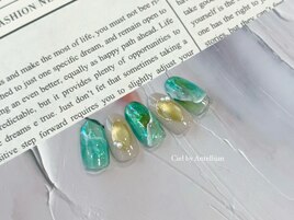 トレンドニュアンスグリーン