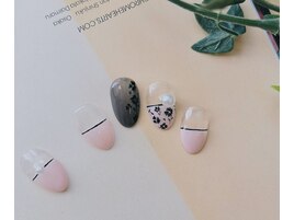 定額デザイン　小花ネイル