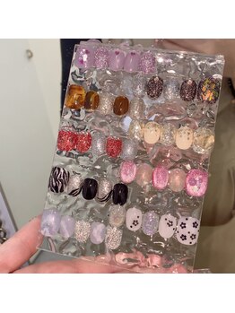 グロー ネイル(Glow Nail)/