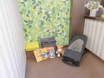 サボテン接骨院 はりきゅう院 浦和院(SABO-TEN接骨院 はりきゅう院)の写真/【産後骨盤矯正￥3980／マタニティ整体￥4980】キッズスペースあり★全身もみほぐしで疲れもリフレッシュ◎