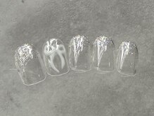 こゆび/きらきらホワイトリボンアート