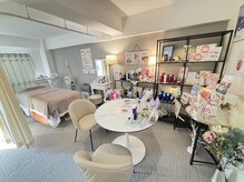 ペルラペティーユ(PERLA PETILLER)の雰囲気（ゆったりとしたカウンセリングスペース。）