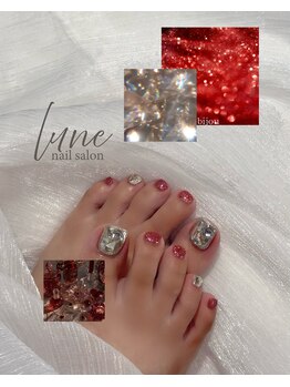 ルネ(lune)の写真/ハンドネイルが出来ない方でも♪足元キラキラで気分の上がる爪に♪