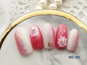 ミーヨ ネイル(mi-yo nail)/【定額¥9900(税込)★】