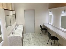 ジェイエステティック 会津店/お帰り前は充実のメイクブースへ