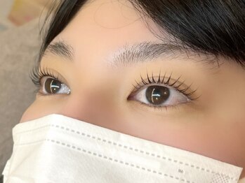ピピ(pipi)の写真/【派手になりすぎず、上品で魅力的な目元へ。一人ひとりの目の形や雰囲気に合わせた施術をご提案します。】