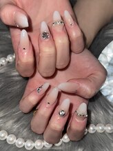 ラヴェル アール(La Bell R)/ショートスカでブライダルネイル