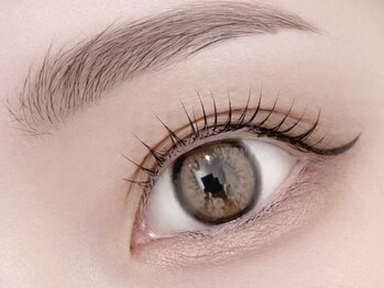 ケイトステージラッシュ 岐阜店(KATE stage LASH)の写真/「似合う形がわからない」「左右のバランスが悪い」と眉毛メイクが苦手な方でも速垢抜けを実現。