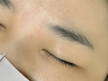 ナインオブカップス(9 of cups)/3【Before】レディース眉毛