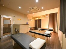 パーソナルストレッチ/施術ベッド