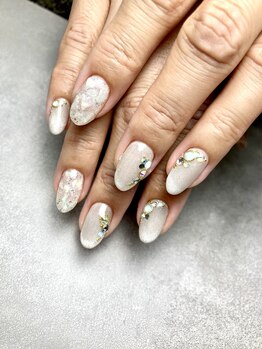 ラキネイル(LAKI Nail)/マグネットネイル×シェル