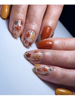 ティナ ネイルスタジオ(Tina Nail Studio)/Cコースデザイン